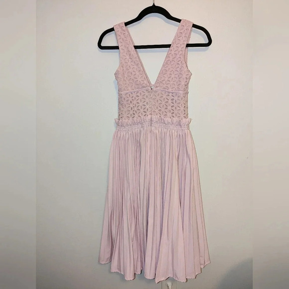 Self Portrait Broderie Anglaise And Pleated Panel Midi Lilac Dress Size 0 - Picture 8 of 12